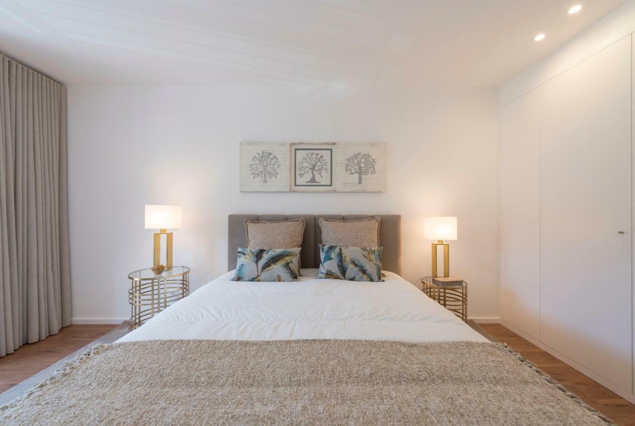 Lovelystay - Downtown Balcony Apartment With Free Parking Porto Eksteriør bilde