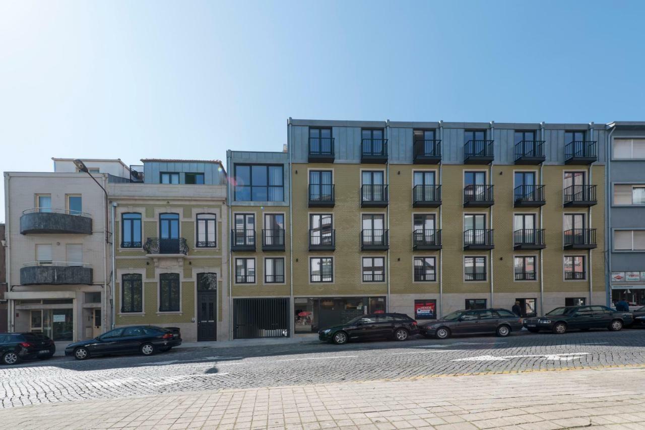 Lovelystay - Downtown Balcony Apartment With Free Parking Porto Eksteriør bilde